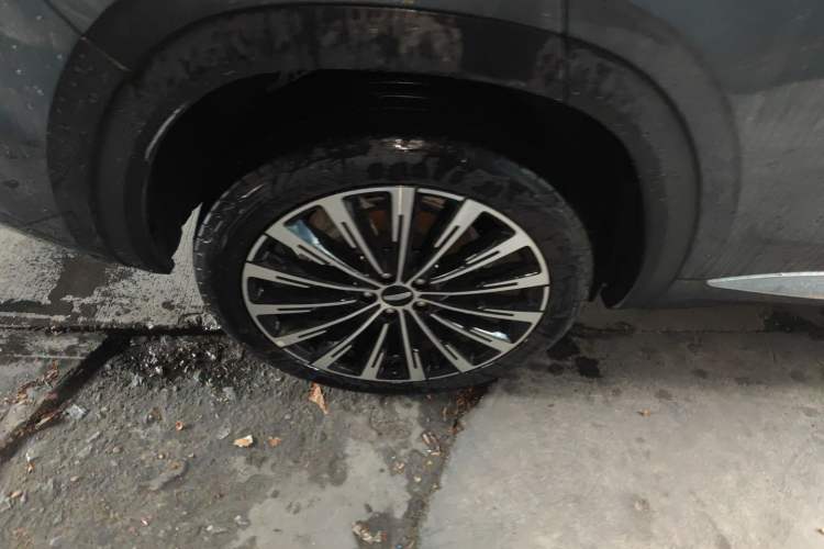 Used Geely Auto Monjaro L 2025 Dongfang Yao 2.0TD Automatic Jinzhao Edition Exterior 5