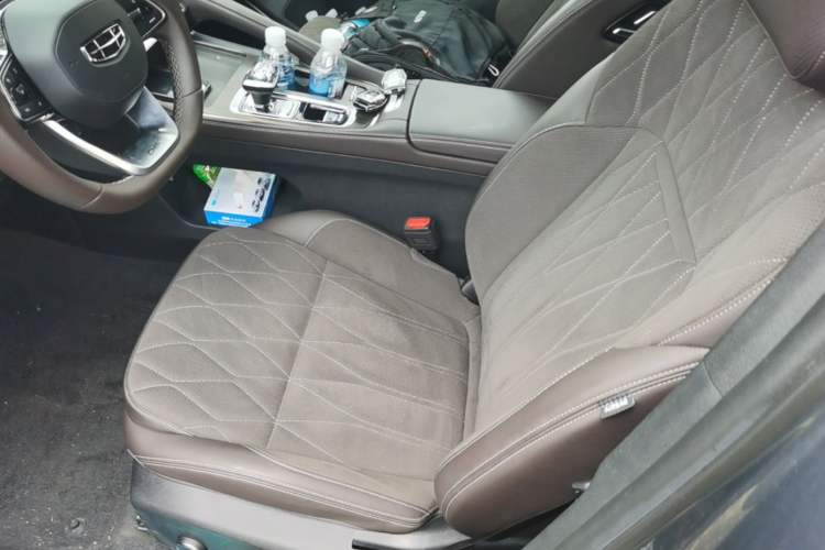 Used Geely Auto Monjaro L 2025 Dongfang Yao 2.0TD Automatic All-Wheel-Drive Wangyue Edition Left Front Seat