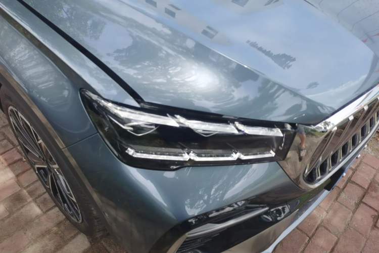 Used Geely Auto Monjaro L 2025 Dongfang Yao 2.0TD Automatic All-Wheel-Drive Wangyue Edition Right Front Headlight