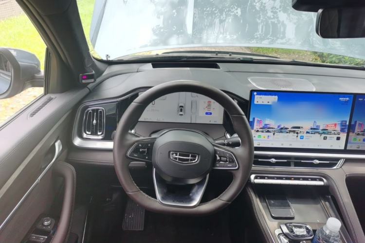 Used Geely Auto Monjaro L 2025 Dongfang Yao 2.0TD Automatic All-Wheel-Drive Wangyue Edition Steering Wheel