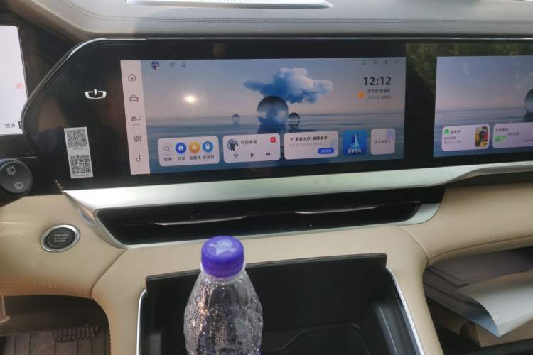 Used Geely Auto Monjaro L 2025 Dongfang Yao 2.0TD Automatic Lanxing Edition Audio And AC Panel