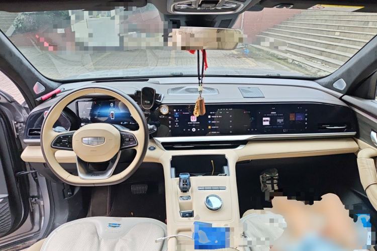 Used Geely Auto Monjaro L 2025 Dongfang Yao 2.0TD Automatic Lanxing Edition Center Console
