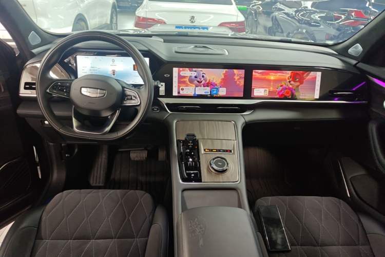 Used Geely Auto Monjaro L 2025 Dongfang Yao 2.0TD Automatic Lanxing Edition Center Console