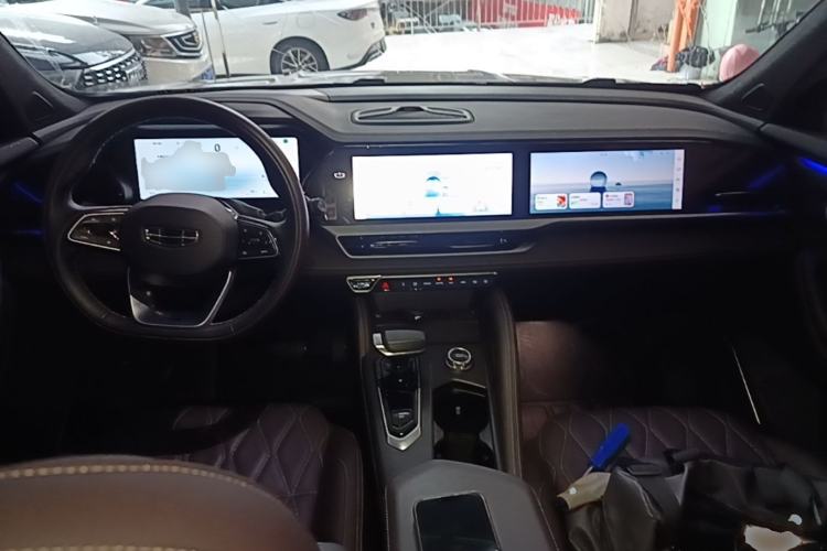 Used Geely Auto Monjaro L 2025 2.0TD Automatic Xingyun Version Center Console