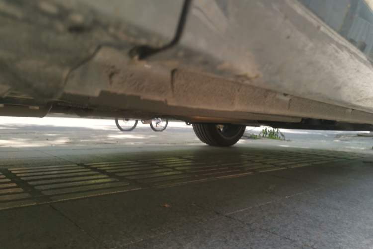 Used Geely Auto Monjaro L 2025 Dongfang Yao 2.0TD Automatic Lanxing Edition Chassis Front Left