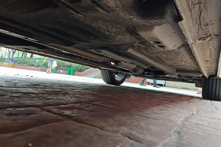 Used Geely Auto Monjaro L 2025 Dongfang Yao 2.0TD Automatic Lanxing Edition Chassis Rear Right