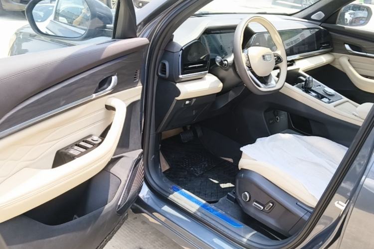 Used Geely Auto Monjaro L 2025 Dongfang Yao 2.0TD Automatic Jinzhao Edition Driver Seat