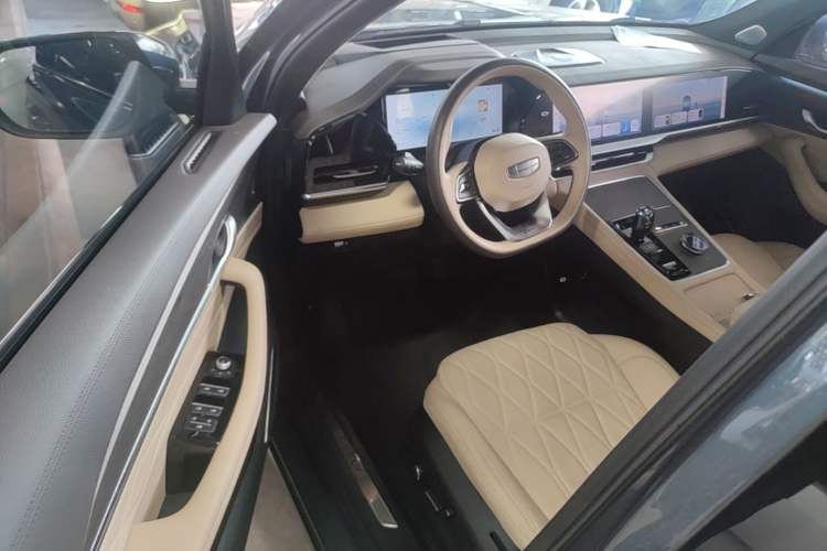 Used Geely Auto Monjaro L 2025 Dongfang Yao 2.0TD Automatic Lanxing Edition Driver Seat