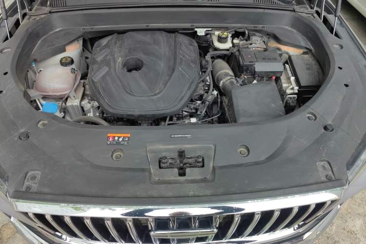 Used Geely Auto Monjaro L 2025 Dongfang Yao 2.0TD Automatic All-Wheel-Drive Wangyue Edition Engine Bay