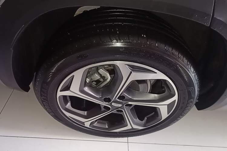 Used Geely Auto Monjaro L 2025 2.0TD Automatic Xingyun Version Exterior 5