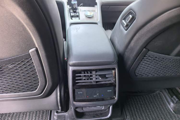 Used Geely Auto Monjaro L 2025 Dongfang Yao 2.0TD Automatic Lanxing Edition Exterior 7