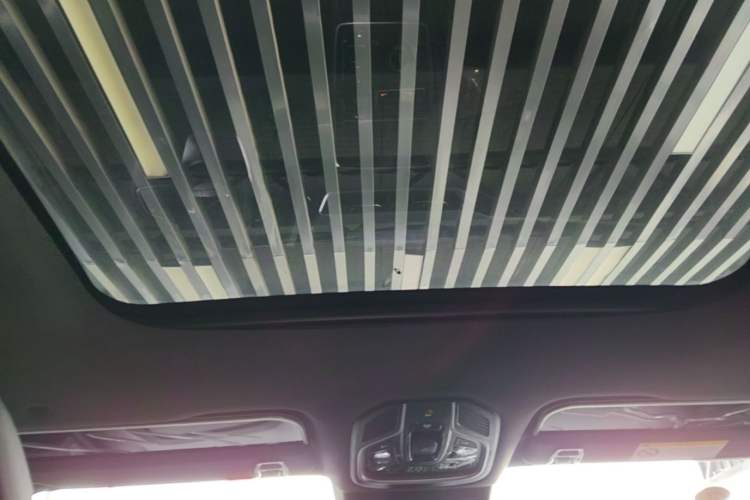 Used Geely Auto Monjaro L 2025 Dongfang Yao 2.0TD Automatic Lanxing Edition Headliner