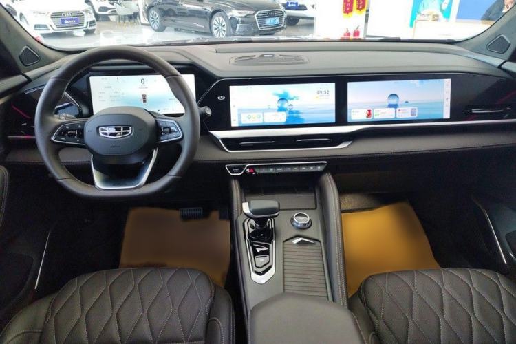 Used Geely Auto Monjaro L 2025 2.0TD Automatic Xingyun Version Interior 1
