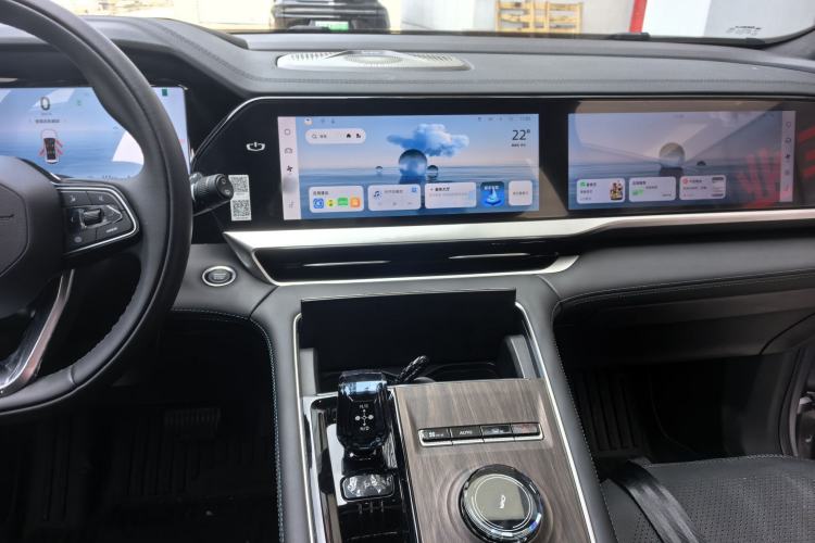 Used Geely Auto Monjaro L 2025 Dongfang Yao 2.0TD Automatic Lanxing Edition Interior 4