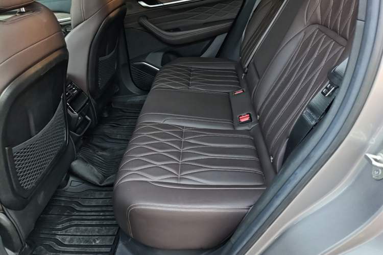 Used Geely Auto Monjaro L 2025 2.0TD Automatic Xingyun Version Left Rear Seat