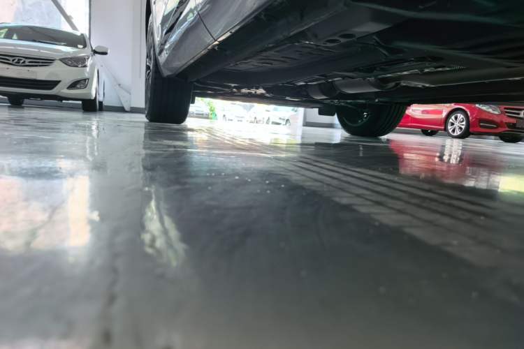 Used Geely Auto Monjaro L 2025 Dongfang Yao 2.0TD Automatic Jinzhao Edition Left Side Sill