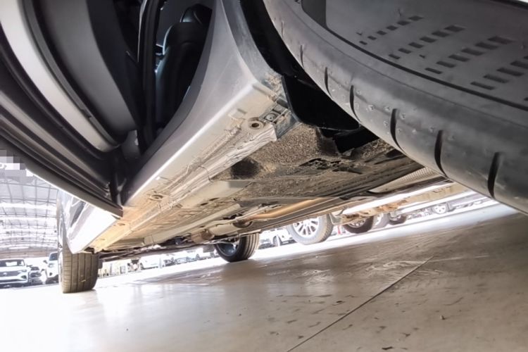 Used Geely Auto Monjaro L 2025 Dongfang Yao 2.0TD Automatic Lanxing Edition Left Side Sill