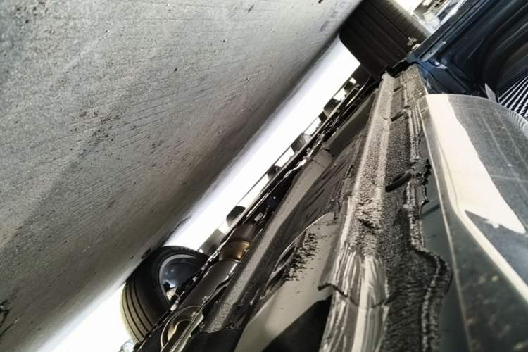 Used Geely Auto Monjaro L 2025 Dongfang Yao 2.0TD Automatic Jinzhao Edition Left Side Sill