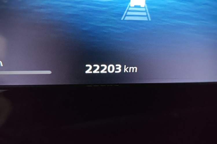 Used Geely Auto Monjaro L 2025 Dongfang Yao 2.0TD Automatic Lanxing Edition Odometer Close Up