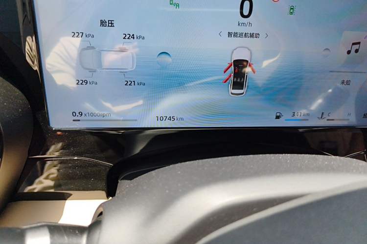 Used Geely Auto Monjaro L 2025 Dongfang Yao 2.0TD Automatic Lanxing Edition Odometer Close Up