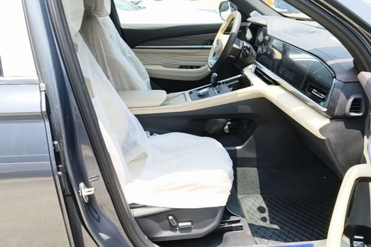 Used Geely Auto Monjaro L 2025 Dongfang Yao 2.0TD Automatic Jinzhao Edition Right Front Seat