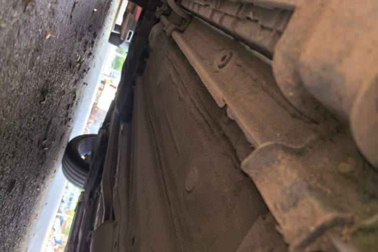 Used Geely Auto Monjaro L 2025 Dongfang Yao 2.0TD Automatic Lanxing Edition Right Side Sill