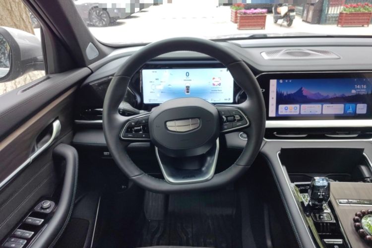 Used Geely Auto Monjaro L 2025 Dongfang Yao 2.0TD Automatic All-Wheel-Drive Wangyue Edition Steering Wheel