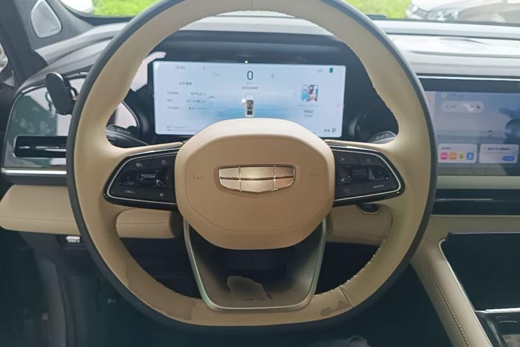 Used Geely Auto Monjaro L 2025 Dongfang Yao 2.0TD Automatic Lanxing Edition Steering Wheel