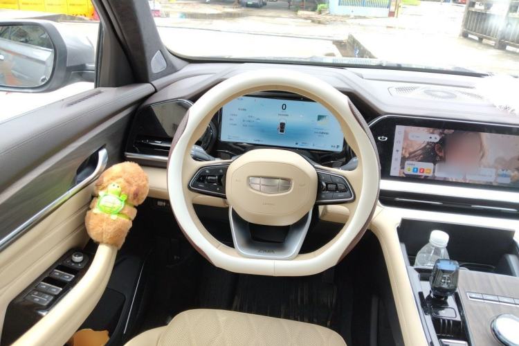 Used Geely Auto Monjaro L 2025 Dongfang Yao 2.0TD Automatic Lanxing Edition Steering Wheel