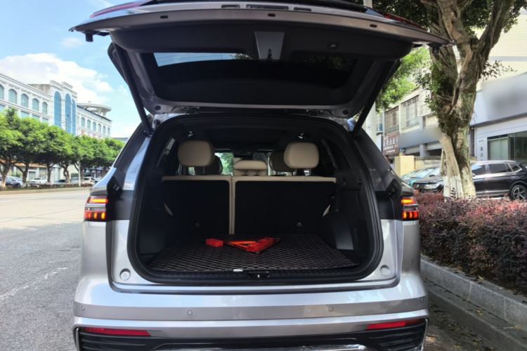 Used Geely Auto Monjaro L 2025 Dongfang Yao 2.0TD Automatic Lanxing Edition Trunk
