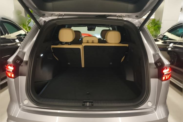 Used Geely Auto Monjaro L 2025 Dongfang Yao 2.0TD Automatic Lanxing Edition Trunk