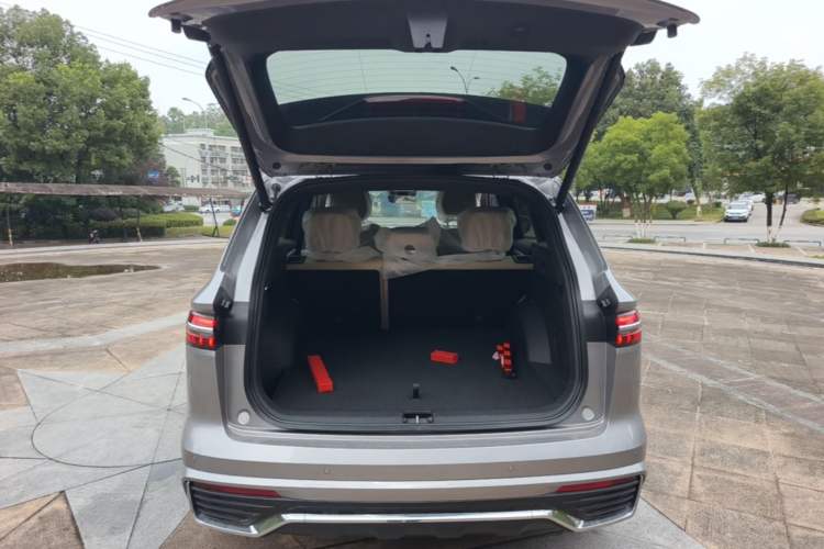 Used Geely Auto Monjaro L 2025 Dongfang Yao 2.0TD Automatic Lanxing Edition Trunk