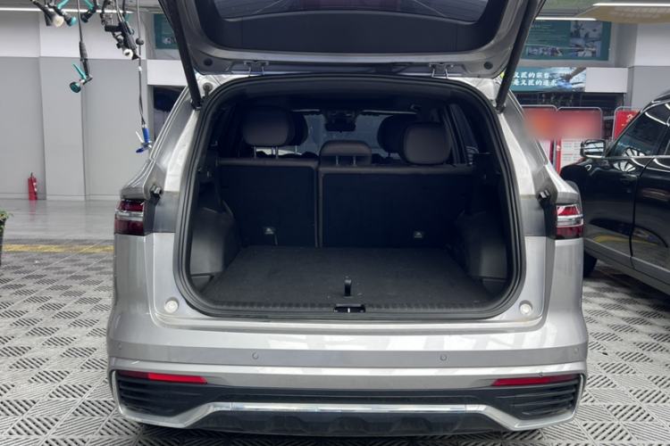 Used Geely Auto Monjaro L 2025 2.0TD Automatic Xingyun Version Trunk