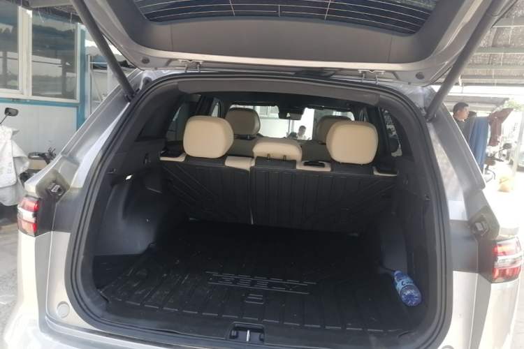 Used Geely Auto Monjaro L 2025 Dongfang Yao 2.0TD Automatic Lanxing Edition Trunk