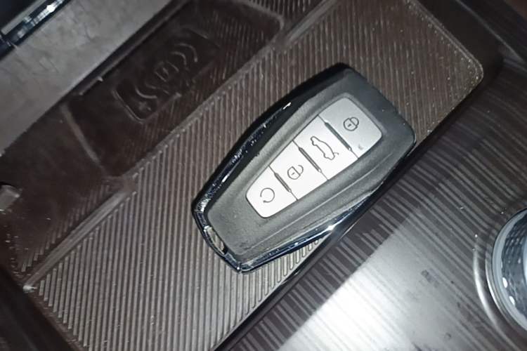 Used Geely Auto Monjaro L 2025 2.0TD Automatic Xingyun Version Vehicle Key