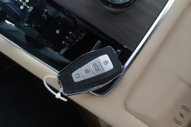 Used Geely Auto Monjaro L 2025 Dongfang Yao 2.0TD Automatic Lanxing Edition Vehicle Key