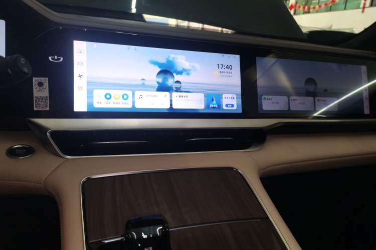 Used Geely Auto Monjaro L 2025 Dongfang Yao 2.0TD Automatic All-Wheel-Drive Wangyue Edition Audio And AC Panel