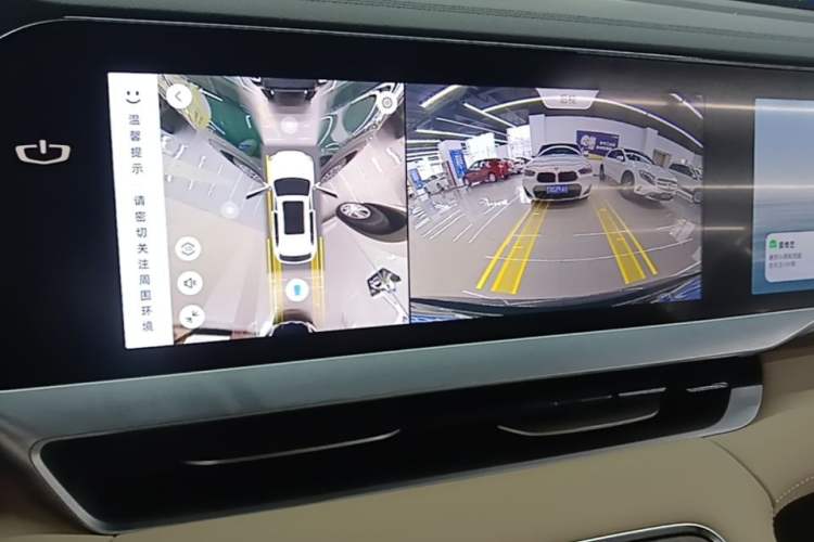 Used Geely Auto Monjaro L 2025 Dongfang Yao 2.0TD Automatic Lanxing Edition Audio And AC Panel