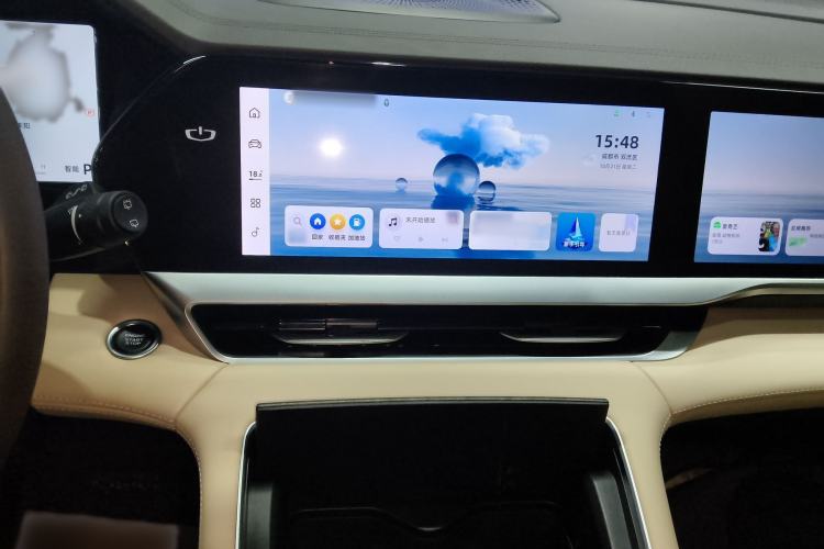 Used Geely Auto Monjaro L 2025 Dongfang Yao 2.0TD Automatic All-Wheel-Drive Wangyue Edition Audio And AC Panel