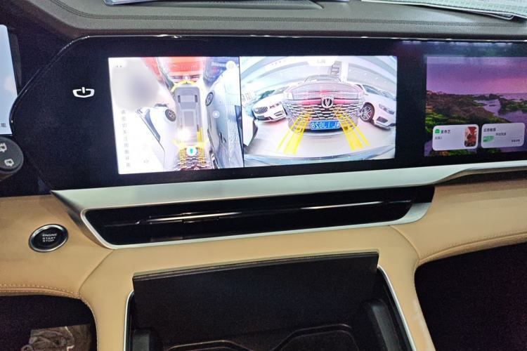 Used Geely Auto Monjaro L 2025 Dongfang Yao 2.0TD Automatic All-Wheel-Drive Wangyue Edition Audio And AC Panel