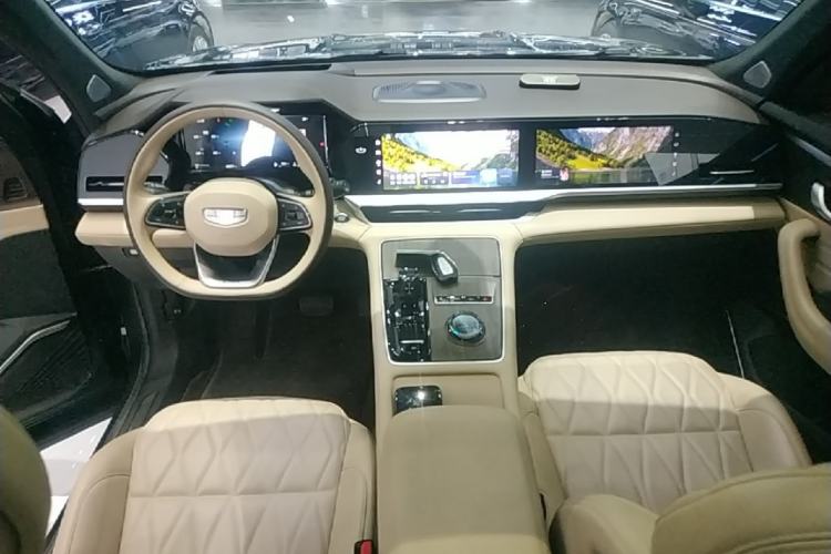 Used Geely Auto Monjaro L 2025 Dongfang Yao 2.0TD Automatic Lanxing Edition Center Console