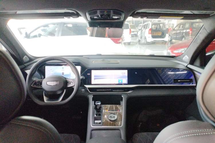Used Geely Auto Monjaro L 2025 Dongfang Yao 2.0TD Automatic Lanxing Edition Center Console
