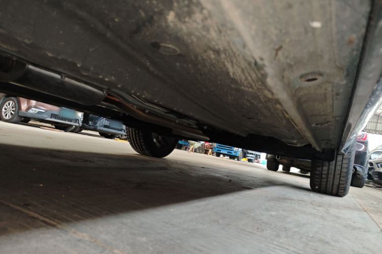 Used Geely Auto Monjaro L 2025 Dongfang Yao 2.0TD Automatic Jinzhao Edition Chassis Front Left