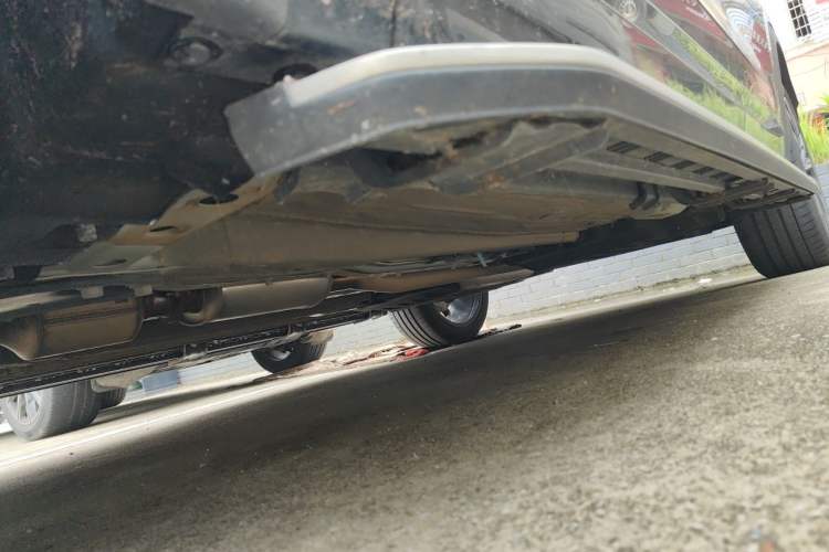 Used Geely Auto Monjaro L 2025 Dongfang Yao 2.0TD Automatic Lanxing Edition Chassis Front Left