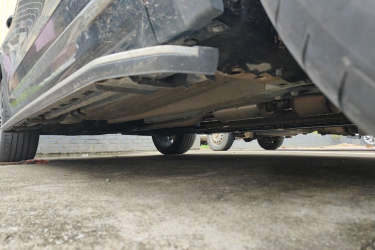 Used Geely Auto Monjaro L 2025 Dongfang Yao 2.0TD Automatic Lanxing Edition Chassis Front Right