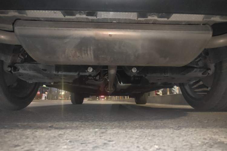 Used Geely Auto Monjaro L 2025 Dongfang Yao 2.0TD Automatic Lanxing Edition Chassis Rear