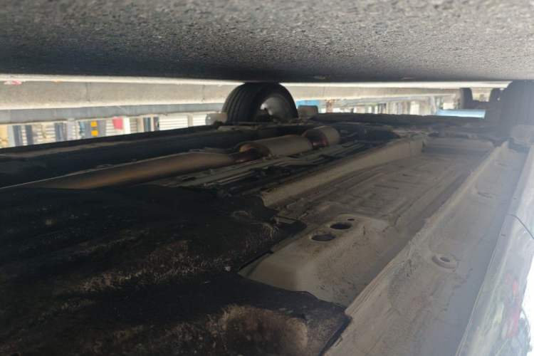 Used Geely Auto Monjaro L 2025 Dongfang Yao 2.0TD Automatic Lanxing Edition Chassis Rear Left