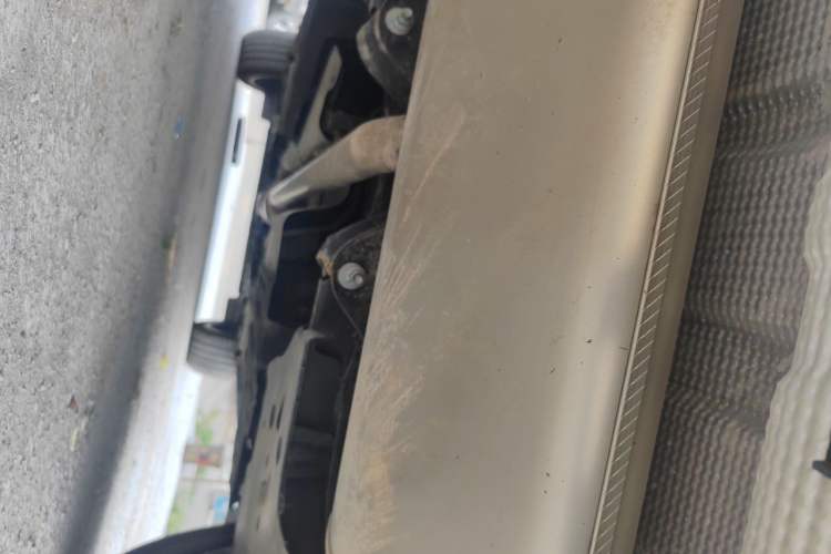 Used Geely Auto Monjaro L 2025 Dongfang Yao 2.0TD Automatic Lanxing Edition Chassis Rear