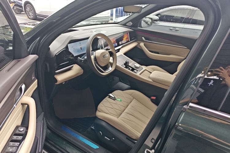 Used Geely Auto Monjaro L 2025 Dongfang Yao 2.0TD Automatic All-Wheel-Drive Wangyue Edition Driver Seat