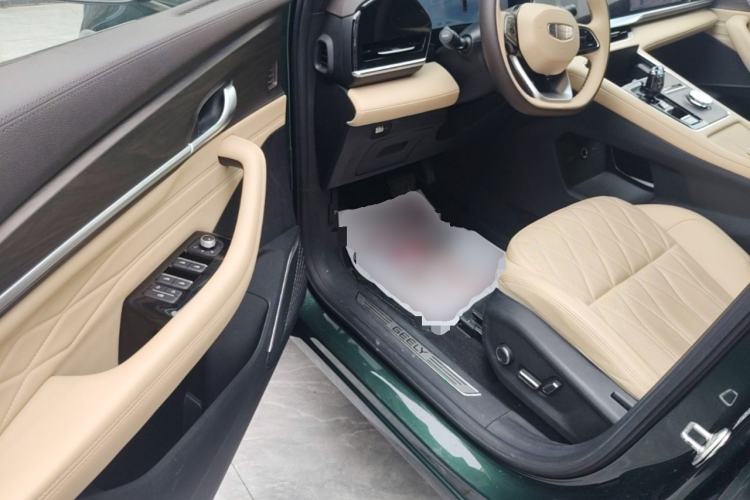 Used Geely Auto Monjaro L 2025 Dongfang Yao 2.0TD Automatic All-Wheel-Drive Wangyue Edition Driver Seat